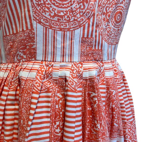 Vintage 1950s Sundress Sz Small Bernie Sobel Orange White Geometric Pleated - Picture 11 of 16